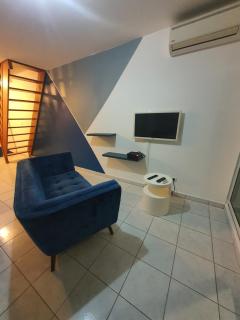 Le Flamboyant : T2 Duplex avec ces 2 terrasses - Saint-Denis - 3