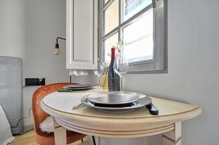 Au cœur des Papes, dans bâtisse de charme studios & appartements en cœur de ville - Avignon - 2