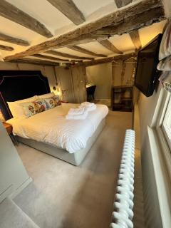 Long Melford Swan - Long Melford - 1