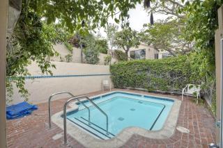 Oceanfront Fully Remodeled 2BR 2BA, Pool, Hot Tub, Gated Parking - Solana Beach - 8