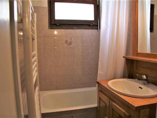 Charmant appartement 2 pièces + 2 coins nuit avec balcon au centre de La Clusaz, pour 4-6 personnes - FR-1-459-175 - 2