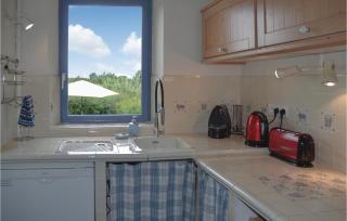 Beautiful Home In Bouére - 6
