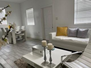 Modern & New,Excellent Location Miami - Miami - 3