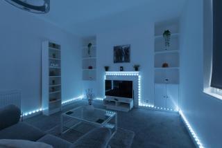 Luxe Maisonette- Parking, 4K TVs - 1