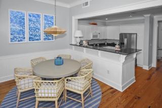Beautiful 2BR WaterColor condo 6 WaterColor Blvd #202 Steps to Beach Club condo - Santa Rosa Beach - 7