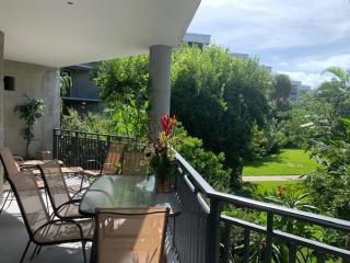 Beautifully Renovated Summer of 2020 Come and enjoy this lovely unit - Key West - 4