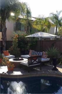 Vino Villa Large home Sleeps 10! Large Salt water pool/spa - Murrieta - 4