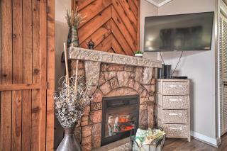 Studio about 3 Mi to Great Smoky Mountain Natl Park! - Gatlinburg - 3