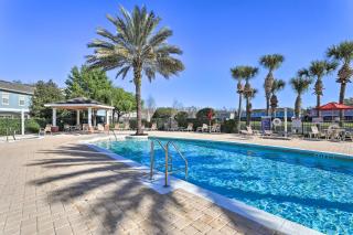 Kissimmee Townhome with Pool Access about 7 Mi to Disney - 9