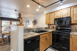 SNOW FLOWER 067 condo - 7