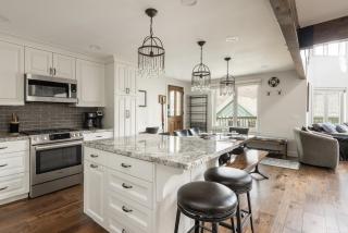 MOTHERLODE A condo - 3