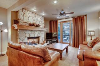 TOWN POINTE B203 condo - 6