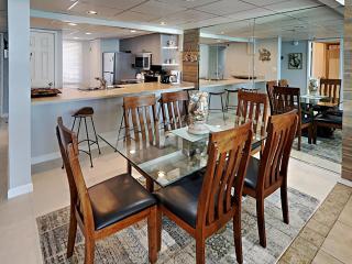 Edgewater Tower III 911 - 5