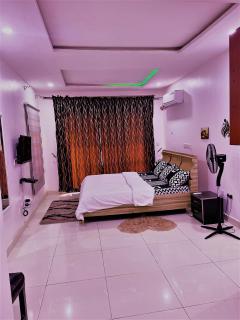 Entire Serviced Two bedroom duplex Abuja - 24hr WIFI, POWER, OFFICE, FULL KITCHEN - Abuja - 6