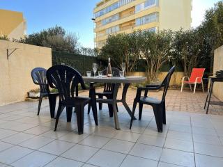 T2 à Valras-Plage avec Terrasse, Parking Privé, 4 Pers., Proche Plage et Commerces - FR-1-701-19 - Valras-Plage - 0