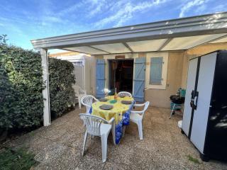 Pavillon à Petit Prix, Piscine et Terrasse, Proche Plage à Valras-Plage - FR-1-701-31 - 8