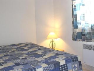 Maison cosy avec terrasse, 2 chambres, piscine partagée, proche plage et commerces, Gruissan - FR-1-229-832 - Gruissan - 3