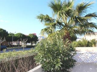 Maison cosy avec terrasse, 2 chambres, piscine partagée, proche plage et commerces, Gruissan - FR-1-229-832 - Gruissan - 2