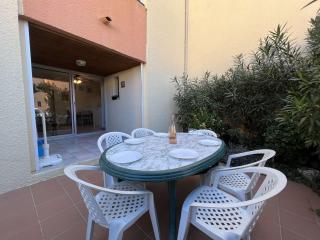 T3 avec Terrasse Spacieuse, Proche Plage, 4 Pers., Parking Inclus - FR-1-701-27 - Valras-Plage - 8