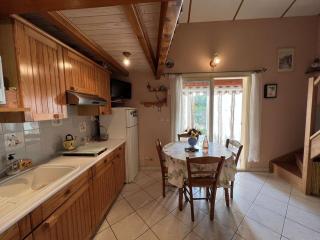 **Pavillon avec Terrasse et Véranda, 5 Pers, Proche Plage et Commerces** - FR-1-701-36 - Valras-Plage - 5