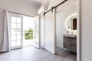 Beechworth Waterfall Cottage - 9