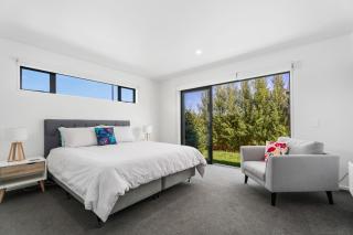 Northlake Hideaway - Wanaka Holiday Home - Wanaka - 2