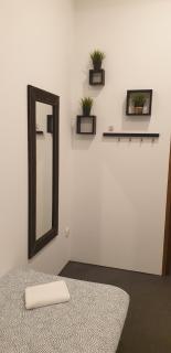 FlyFly Hostel , darmowy parking , rezerwuj przez urządzenia mobilne -10 procent - Wrocław - 2
