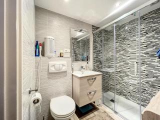 Oasis 9 - Empuriabrava - 1