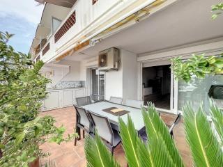 Oasis 9 - Empuriabrava - 8