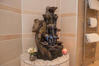 Windermere Boutique Hotel Spa Suites & Hot Tubs - 5