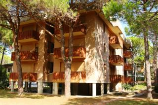 Relaxing flat with balcony in Bibione Pineda - 1