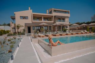 Marble Luxury Suites - Karteros - 4