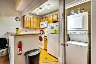 Peaceful Poconos Escape with Lake Access and Hiking! - 1