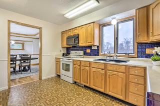 5-Acre Vacation Home with Woods and Hiking Ground - Pickerington - 3