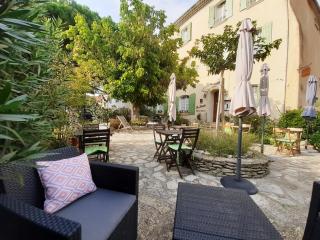 Hôtel Le Siècle - Mazan - 7