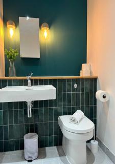 Margate Seaside Haven With 2 Terraces Sleeps 4 - 5