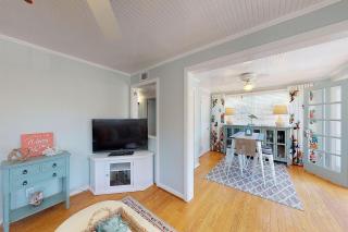 Cast-A-Waves - 1107 Ocean Blvd - 5