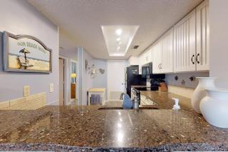 North Breakers - Unit 202, Wood Ave - 6