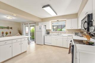 Coastal Cottage - 111 Mews Circle - 7