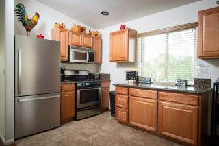 Chick-Ranch Guest House - 8