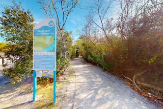 East Beach Villa Unit 204 - 8