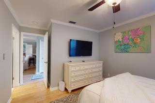 Harbour Oaks, Unit 211 - 2