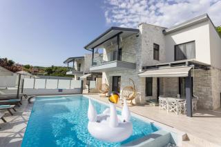 White Pearl - Pefkohori - 1