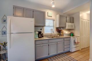 EZBreezy - 4217 Fifth Street - 7