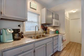 EZBreezy - 4217 Fifth Street - 6