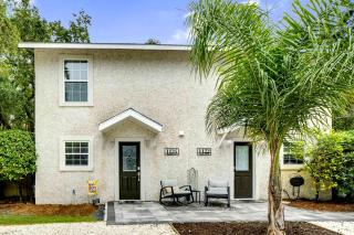 Sunny Dayz - 4 bedrooms 1122 & 1124 Park - 9