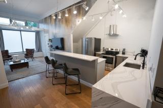 Sleeps18 9Beds 7BR 4BA Swepson Estate - Louisville - 1