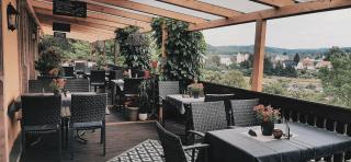 Restaurant & Hotel Zur Falkenhöhe - Falkenau - 0