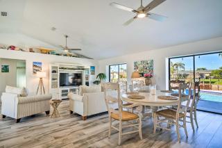 Swim, Fish and Boat Beachy Home in Cape Coral! - Cape Coral - 4