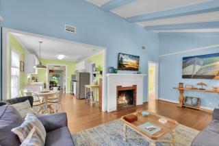 Happy Cottage - 504 Sea Breeze Dr - Demere Park - 5